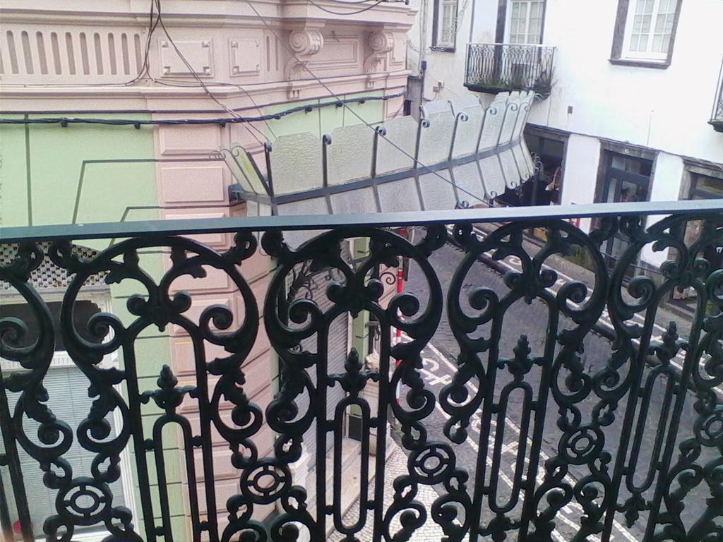 Hospedaria Jomafreitas Guest House Ponta Delgada  Exterior photo
